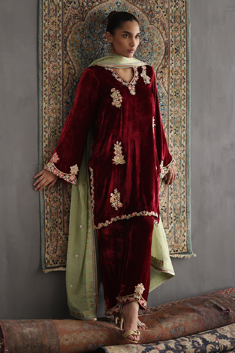 Sana Abbas | Velvet Formals | KARLA - House Of Anaya