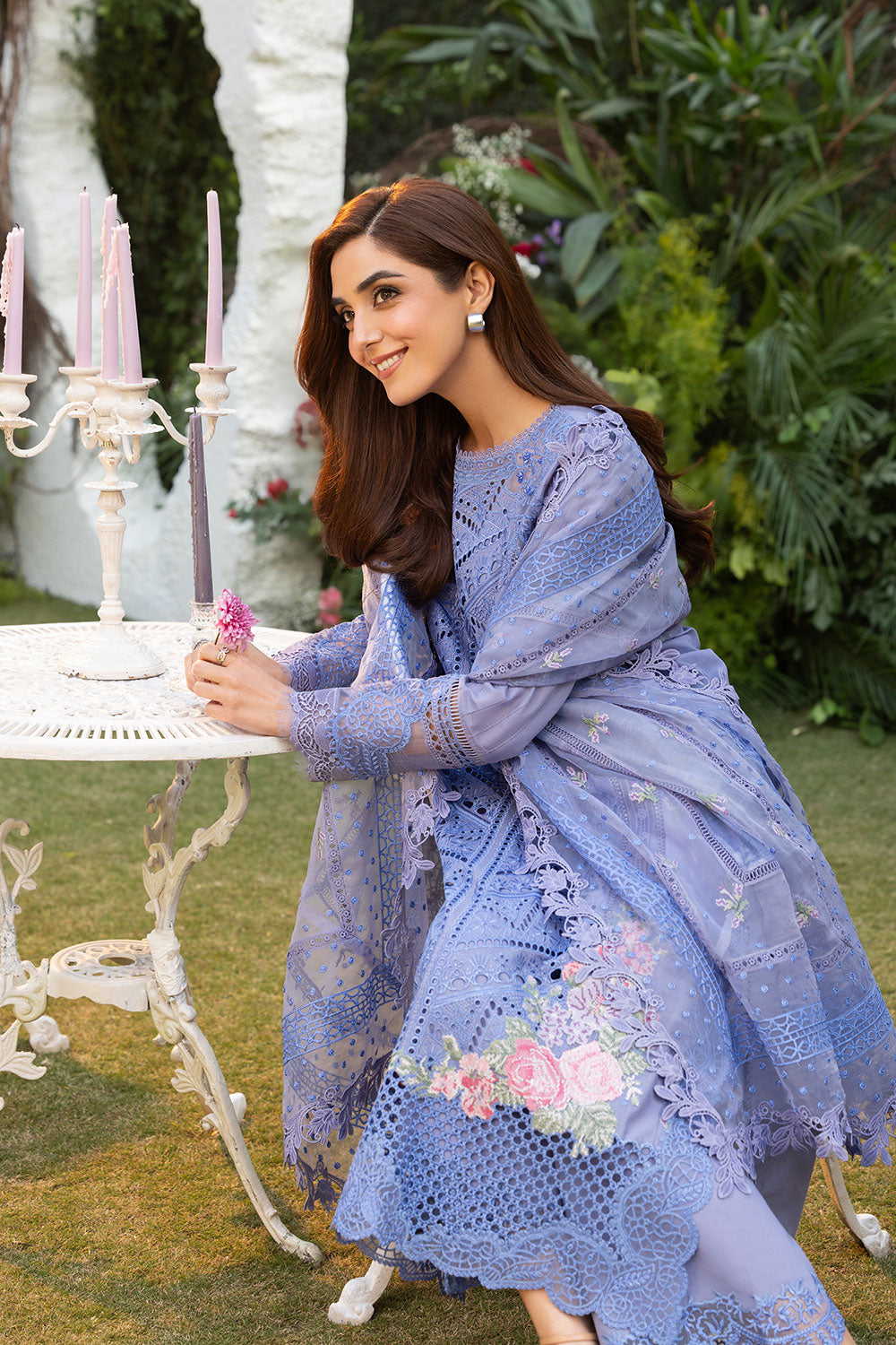 Sobia Nazir | Luxury Lawn 25 | 10B - House Of Anaya
