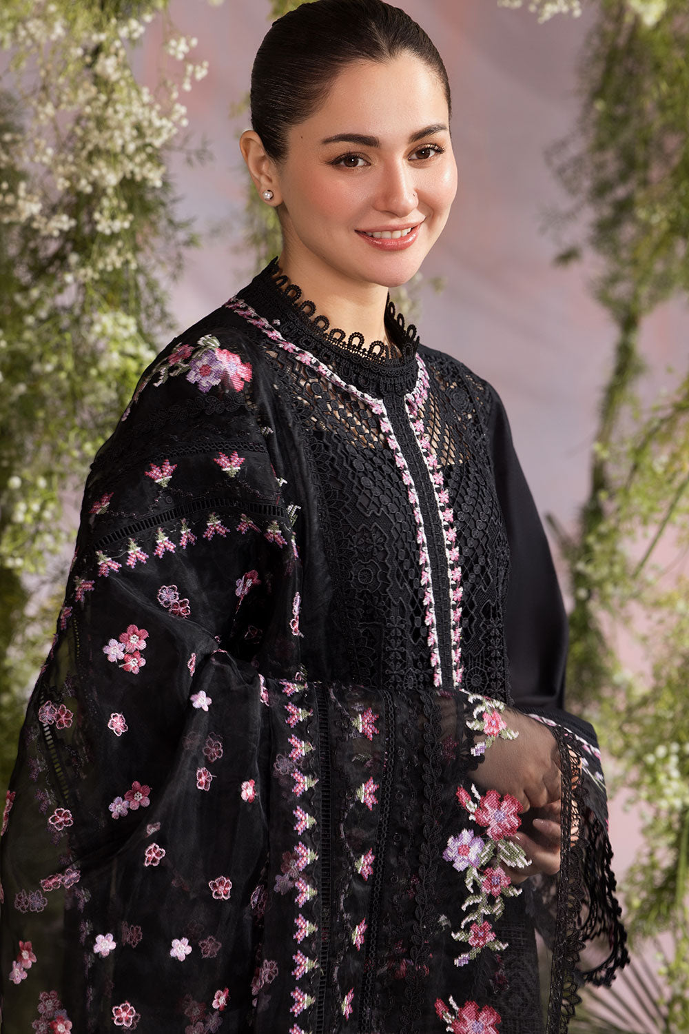 Sobia Nazir | Luxury Lawn 25 | 11A