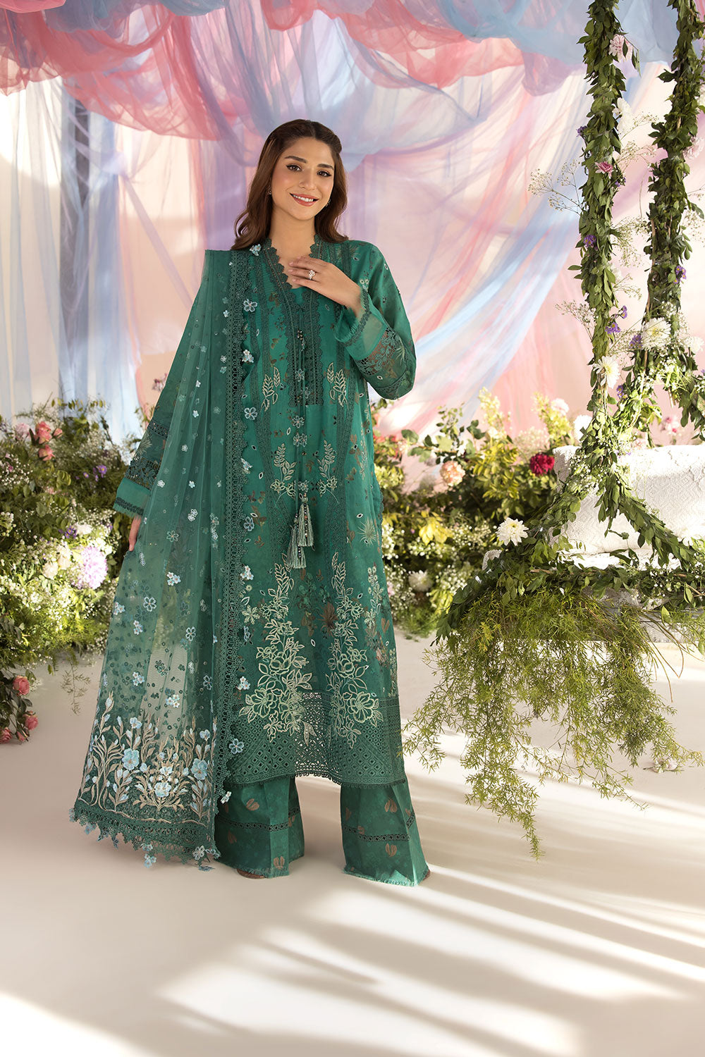 Sobia Nazir | Luxury Lawn 25 | 15B - House Of Anaya