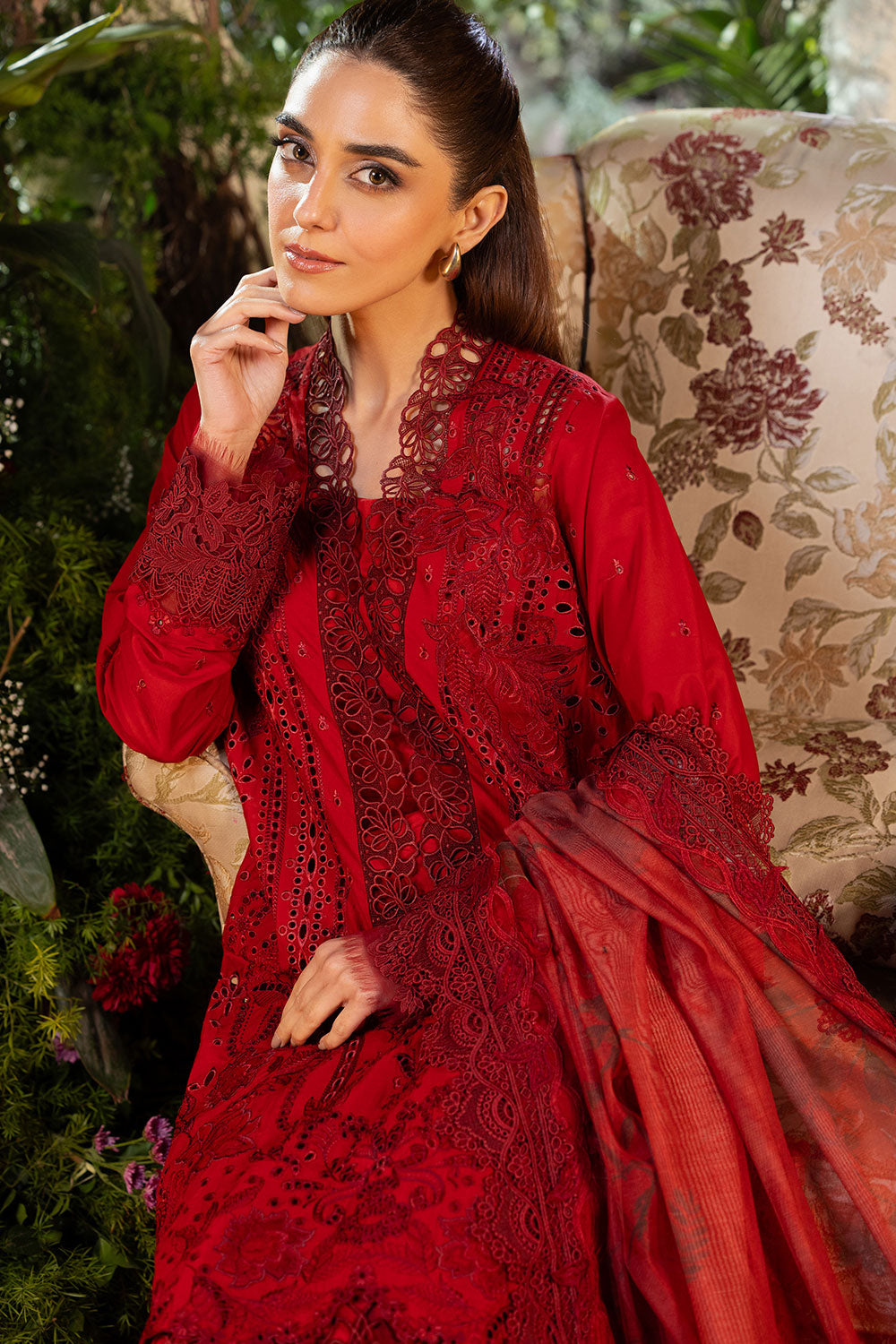 Sobia Nazir | Luxury Lawn 25 | 3A