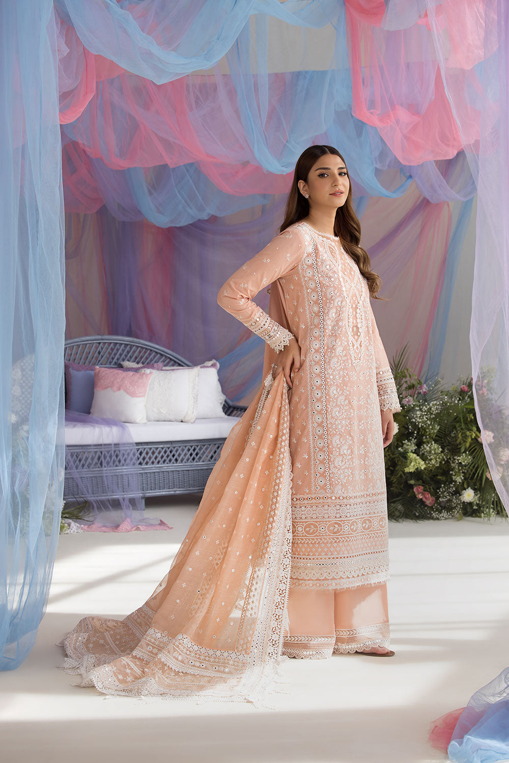 Sobia Nazir | Luxury Lawn 25 | 9B - House Of Anaya