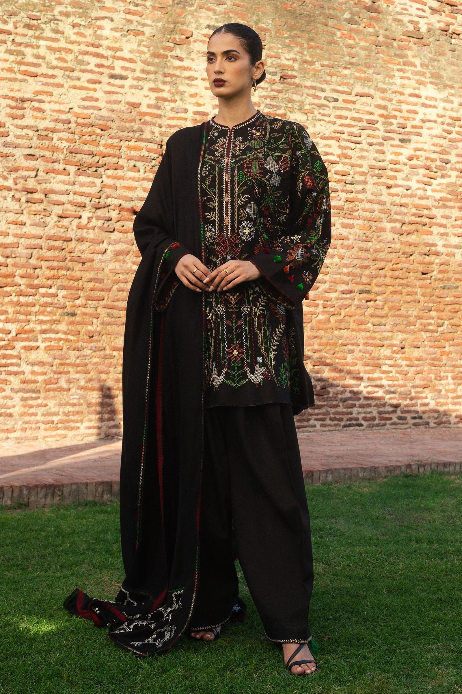 Zara Shahjahan | Winter 24 |  LALEH-D4 - House Of Anaya