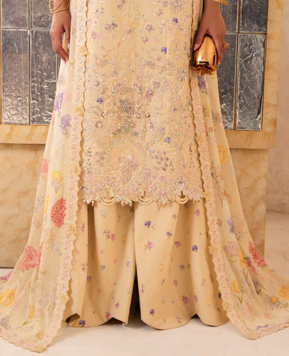 Republic Womenswear | Luxury Formal 26 | Mirage