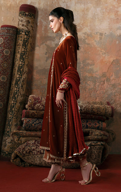 Maya | Viola Luxe Velvet 25 | MEHRI