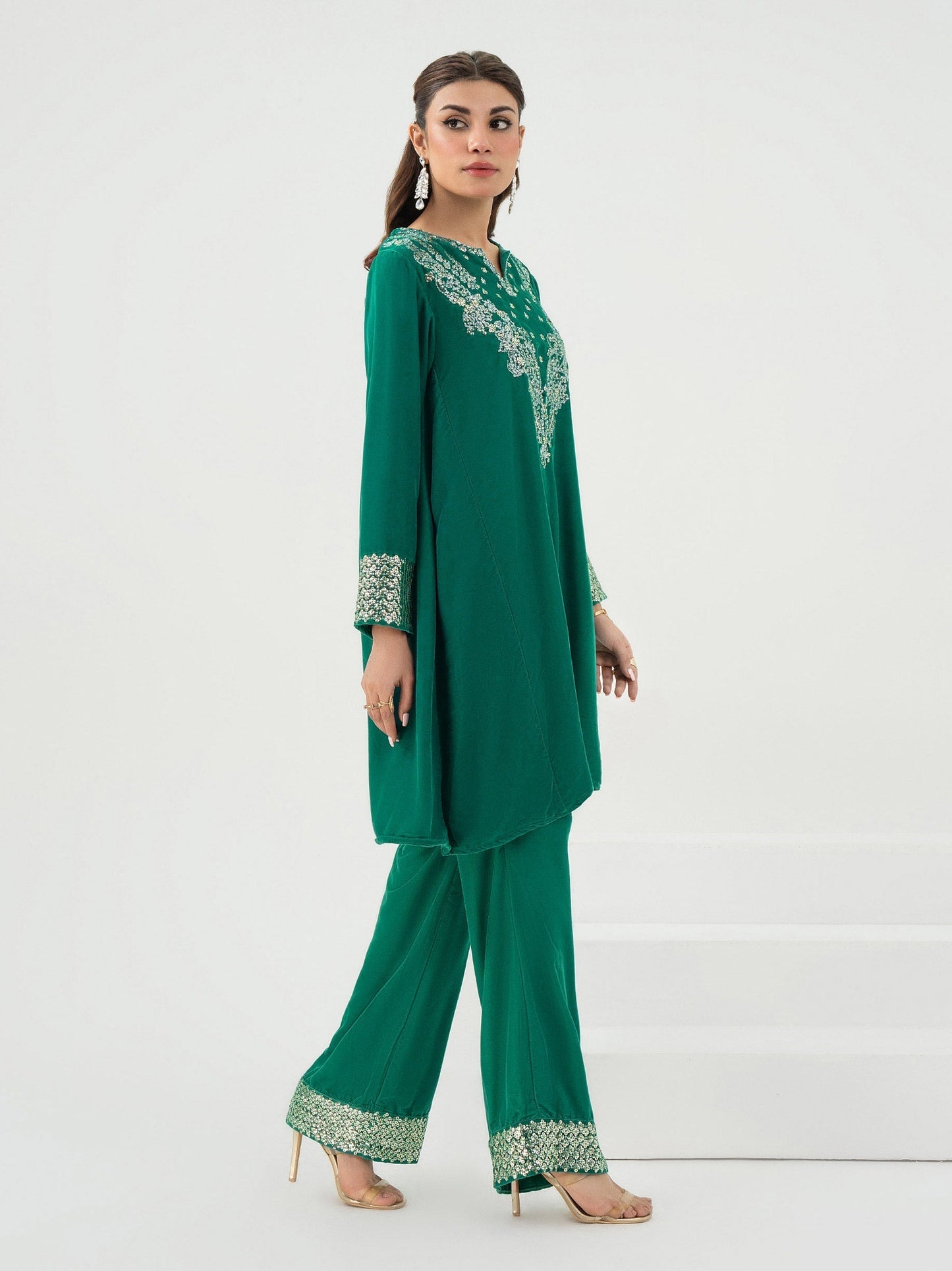 Lime Light | Velvet Pret | V-09 - House Of Anaya