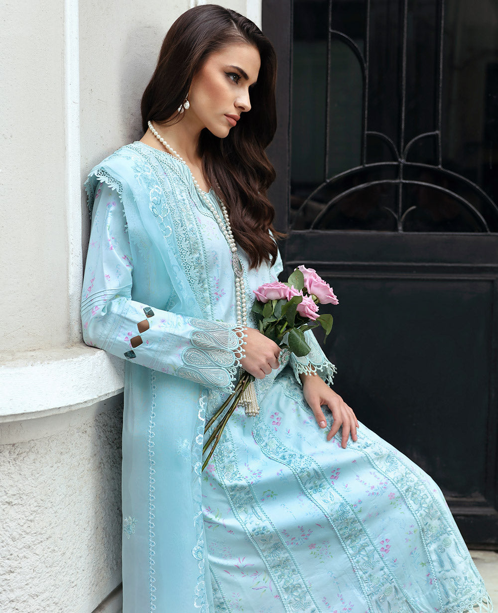 Republic Womenswear | Embroidered Pret 24 | Helga (M-135)