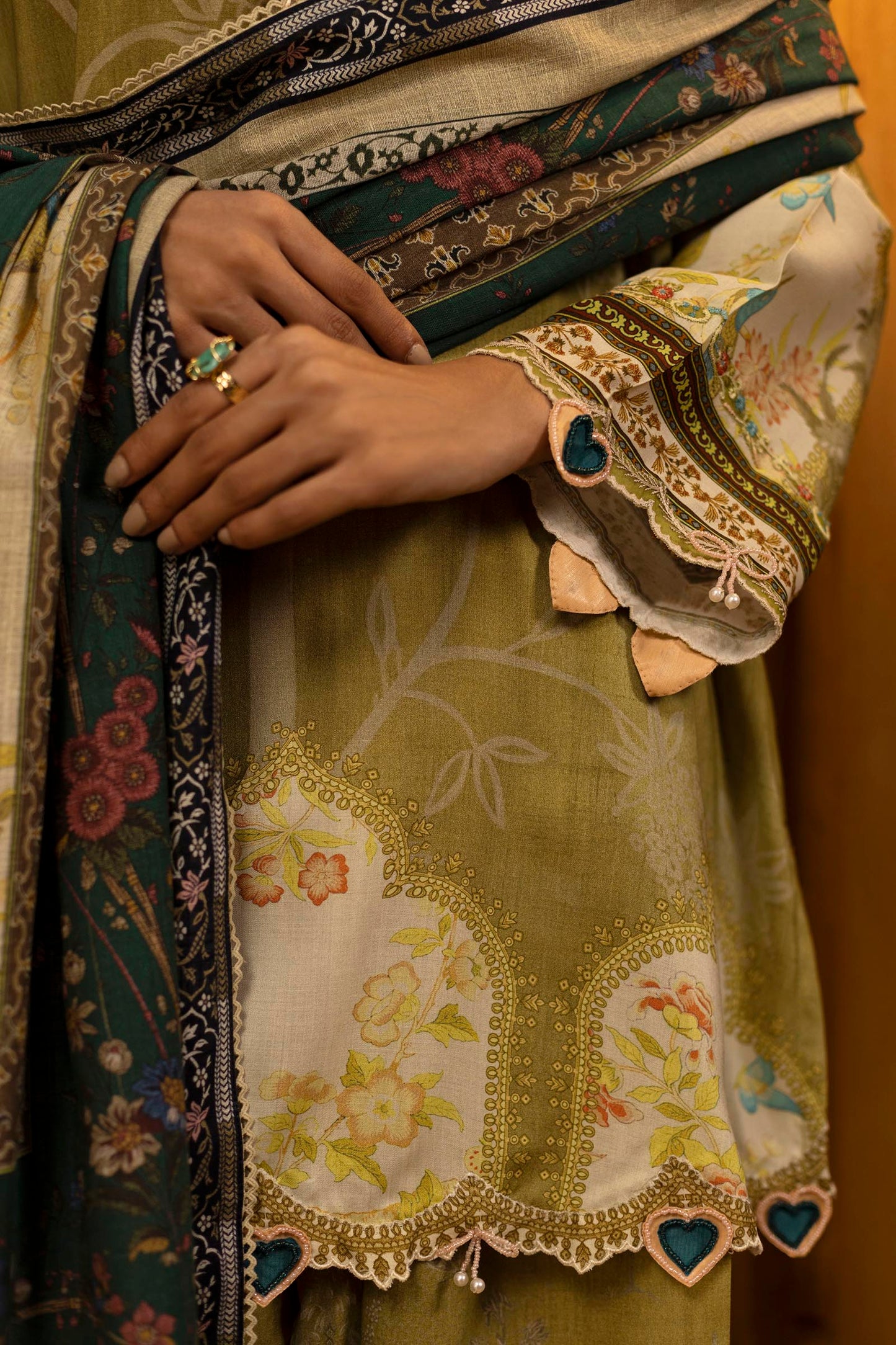 Sana Safinaz | Muzlin Winter 25 | 016A