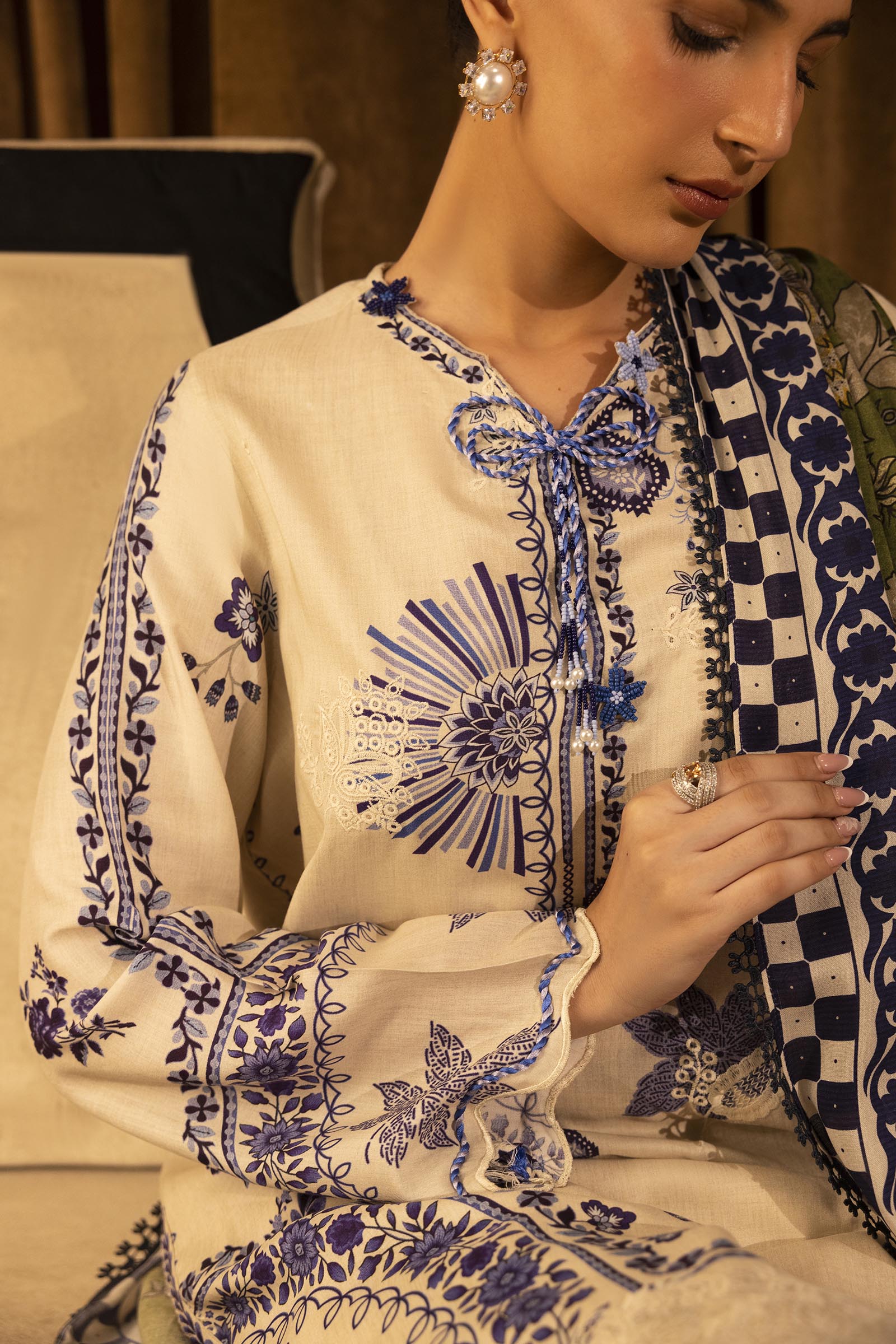 Sana Safinaz | Muzlin Winter 25 | 020B