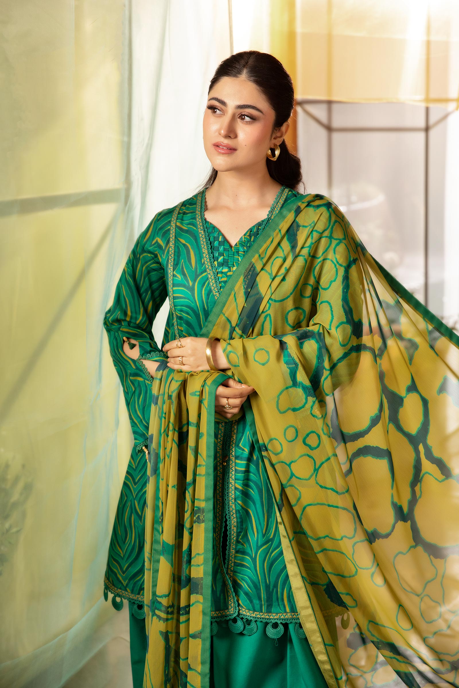 Maria B | M Basic Summer Lawn 25 | MB-CUS25-704A