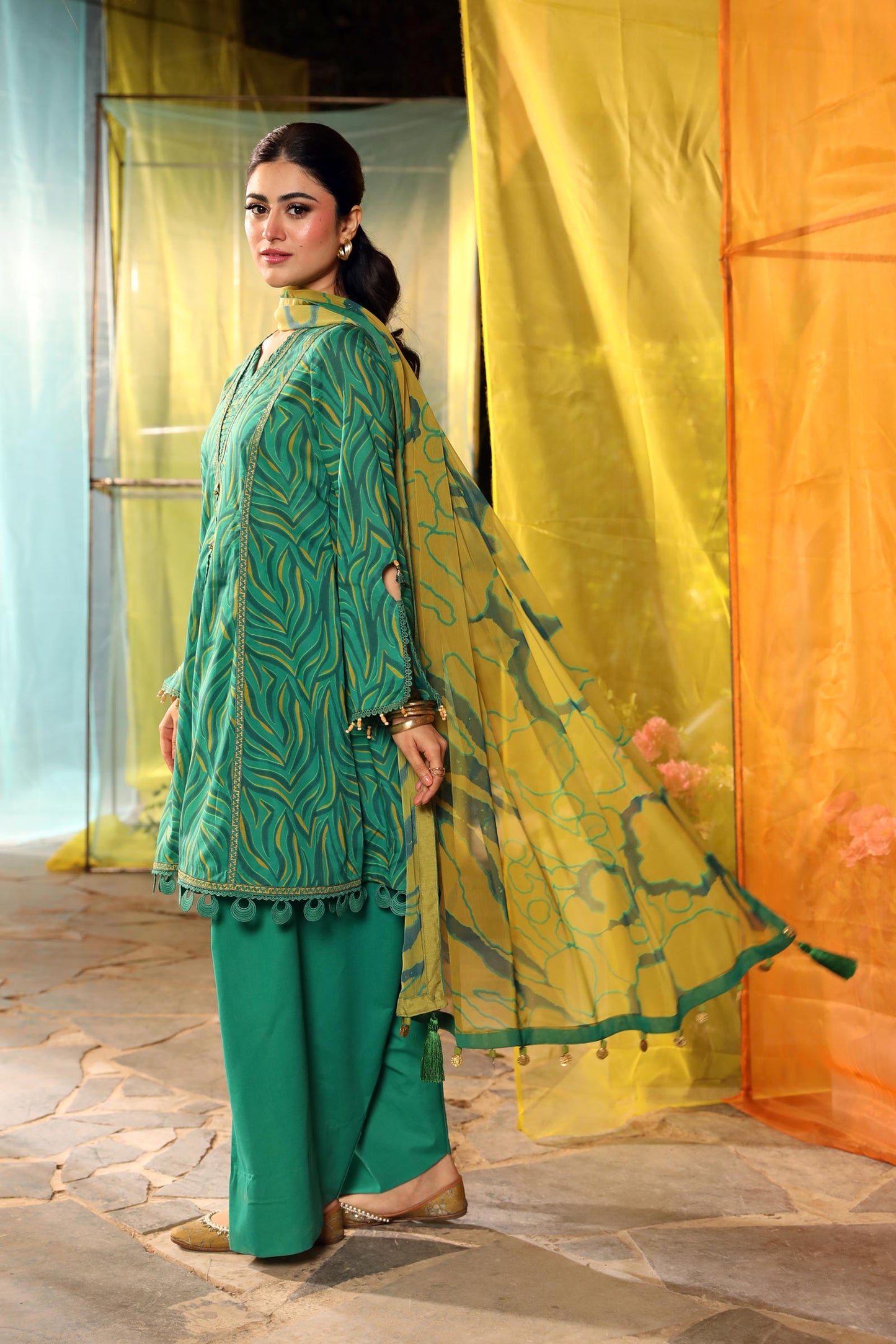Maria B | M Basic Summer Lawn 25 | MB-CUS25-704A