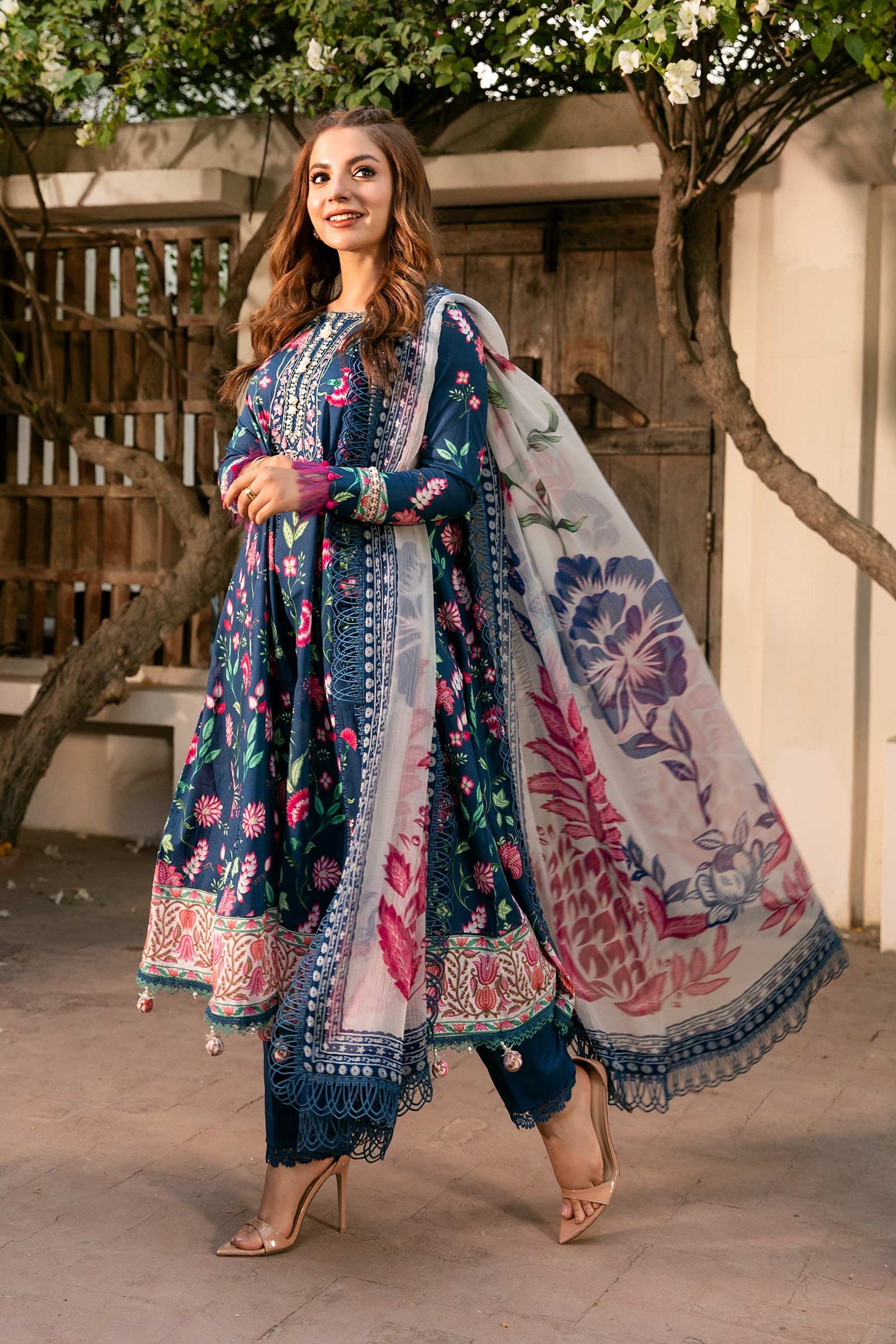Maria B | Eid Basic Lawn | MB-CUS25-901B