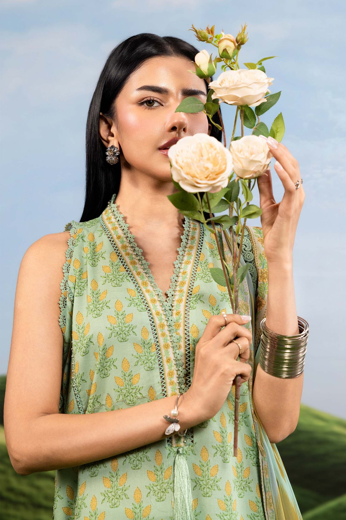 Maria B | M Basics Dreamscape Eid Lawn | MB-CUSV14-12B