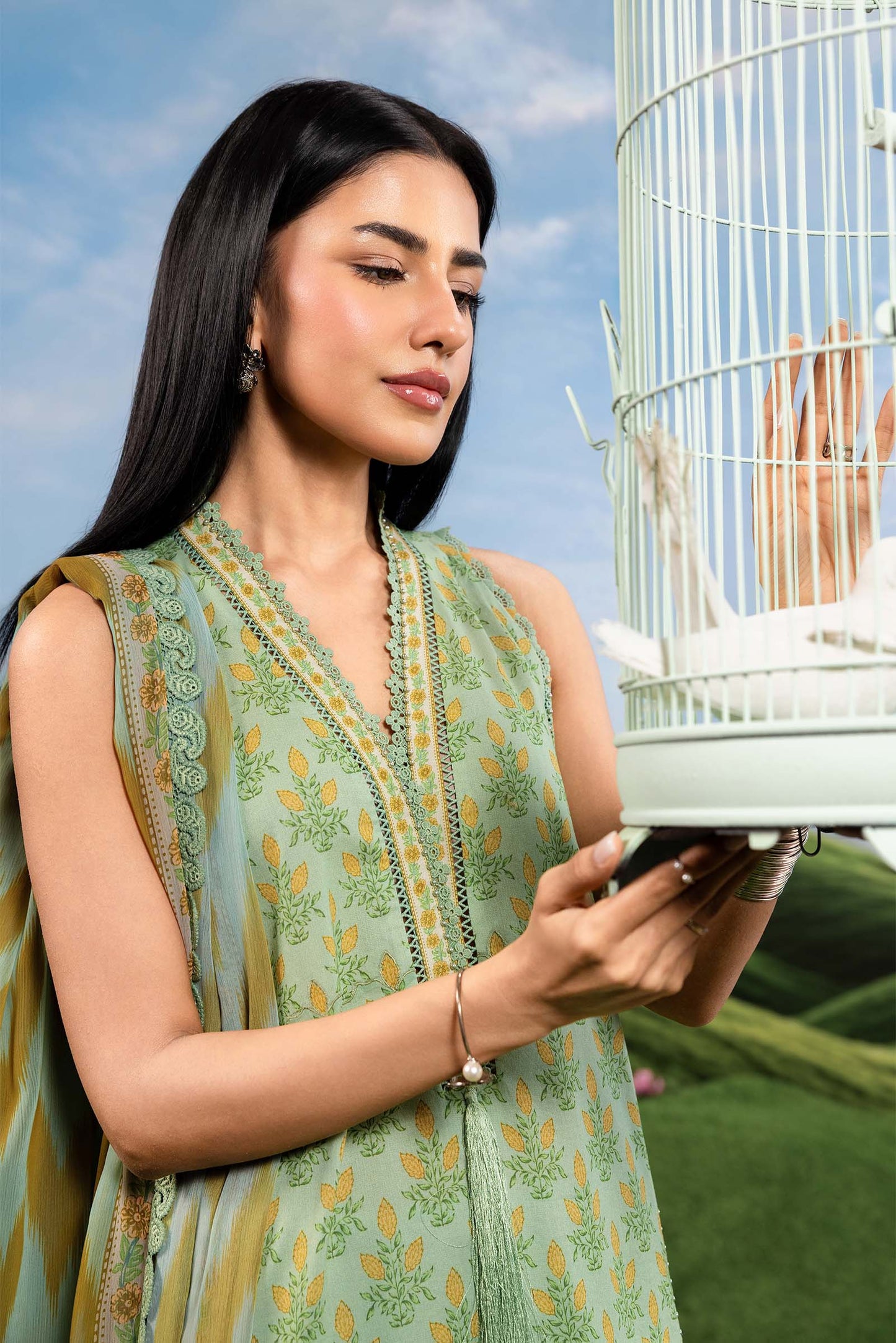 Maria B | M Basics Dreamscape Eid Lawn | MB-CUSV14-12B