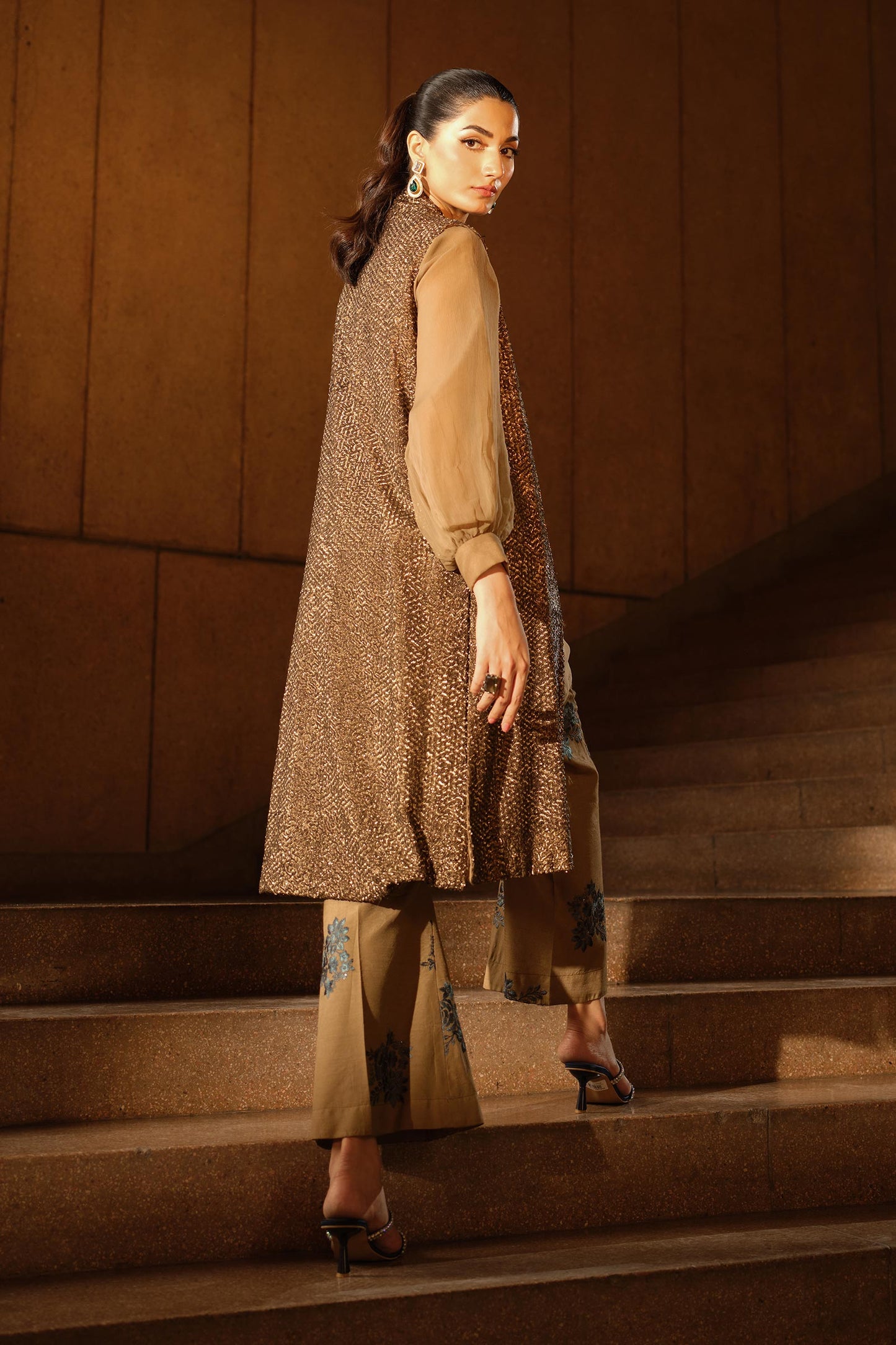 Maria B | Pre fall Dresses | MBS-W25-21 C