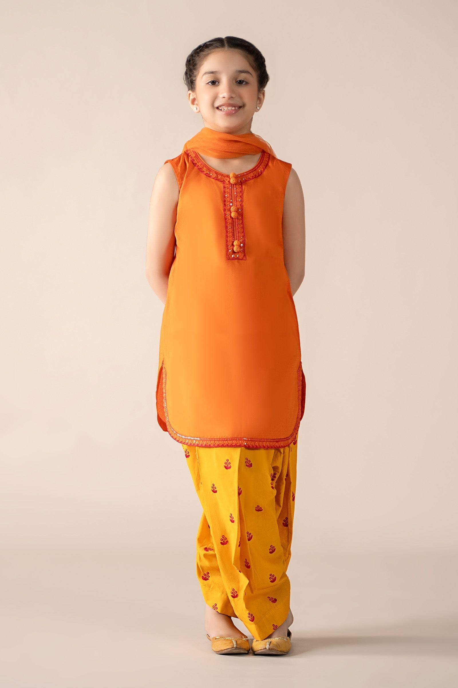 Maria B | 3 Piece Embroidered Dobby Lawn Suit | MKD-EF25-54 - Libasekhas