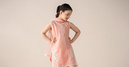 Maria B | 3 Piece Embroidered Lawn Suit | MKD-EF25-60 - Libasekhas