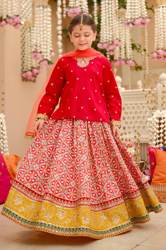 Maria B | 3 Piece Embroidered Linen Suit | MKD-W24-04 - Libasekhas