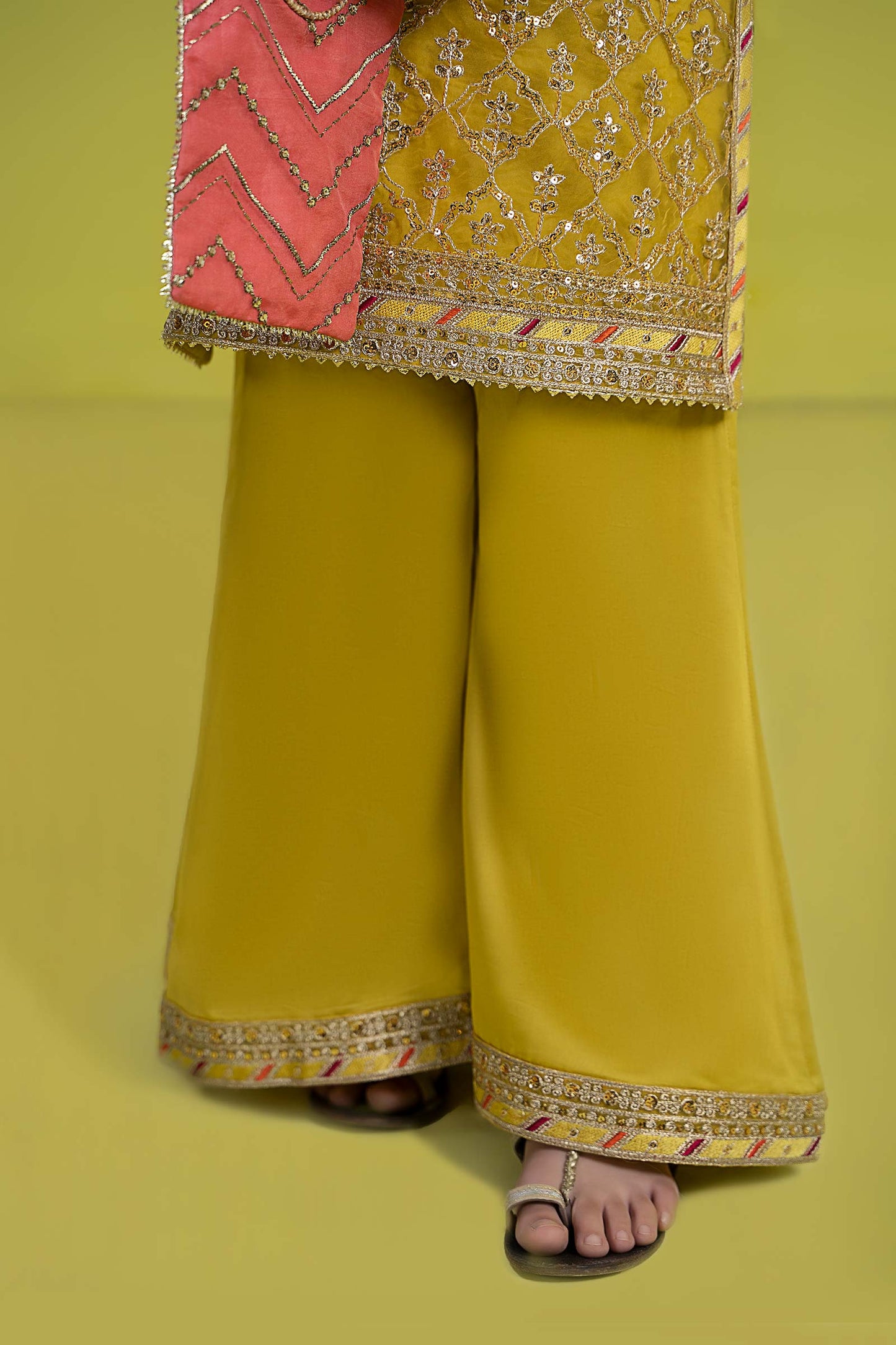 Maria B | 3 Piece Embroidered Organza Suit | MKS-EF24-14 - Libasekhas