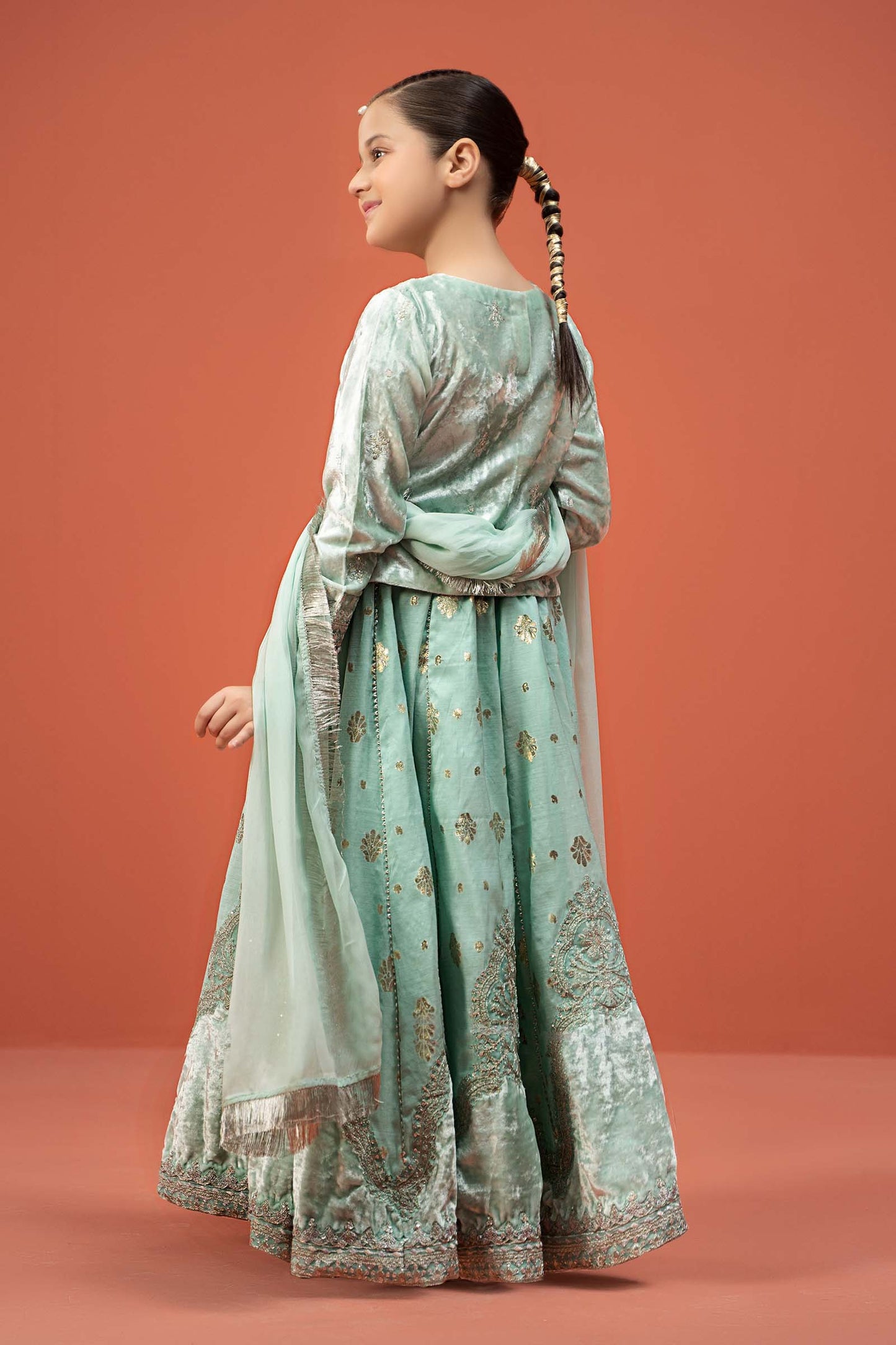 Maria B | 3 Piece Embroidered Velvet Suit | MKS-W24-14 - Libasekhas