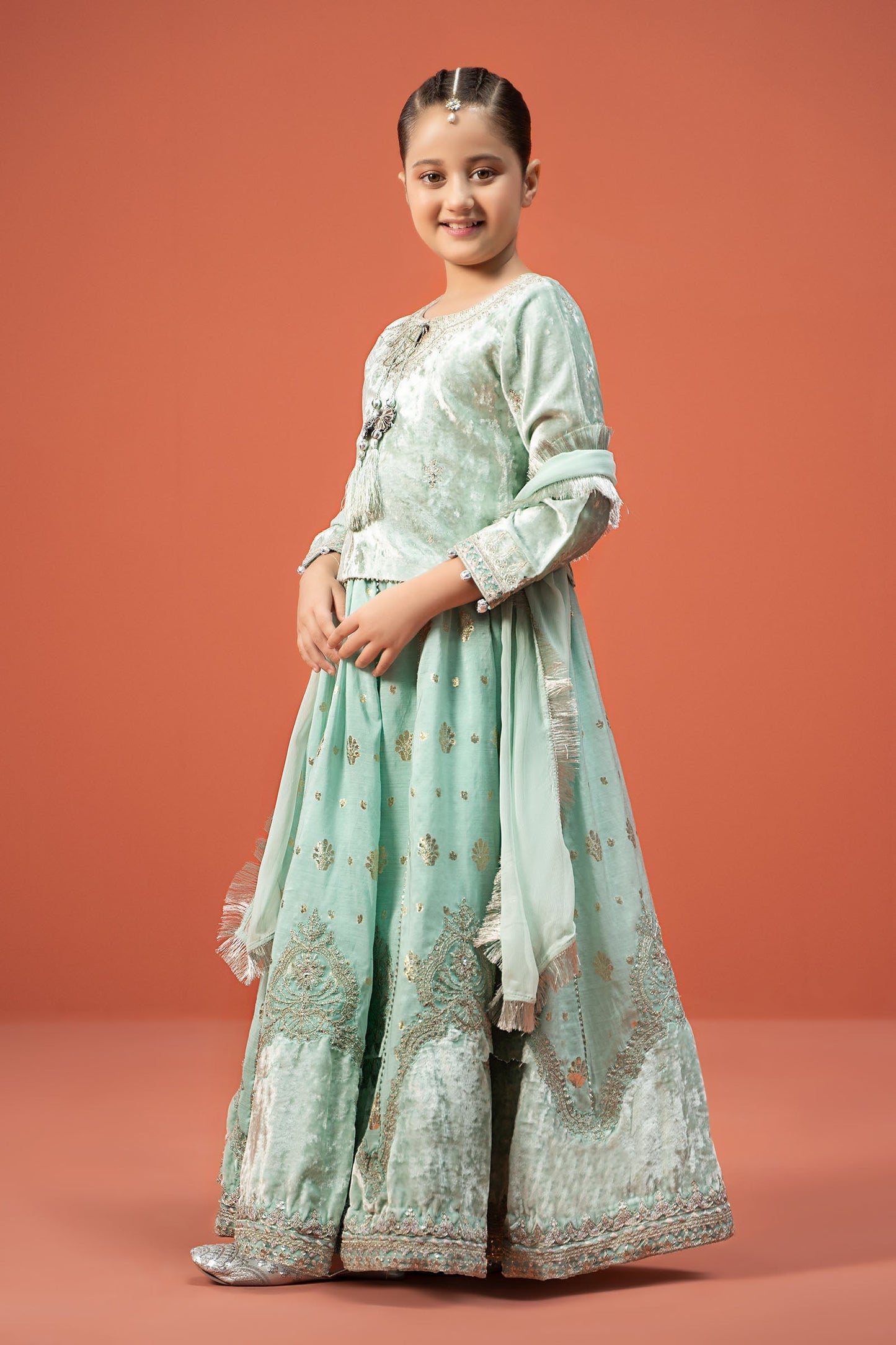 Maria B | 3 Piece Embroidered Velvet Suit | MKS-W24-14 - Libasekhas