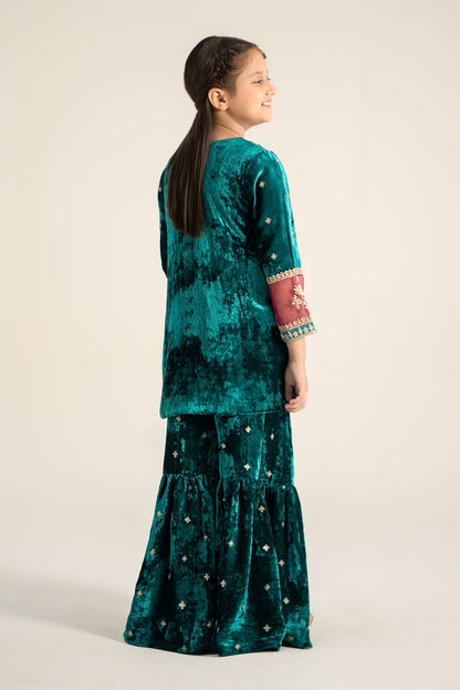 Maria B | 3 Piece Embroidered Velvet Suit | MKS-W24-16 - Libasekhas