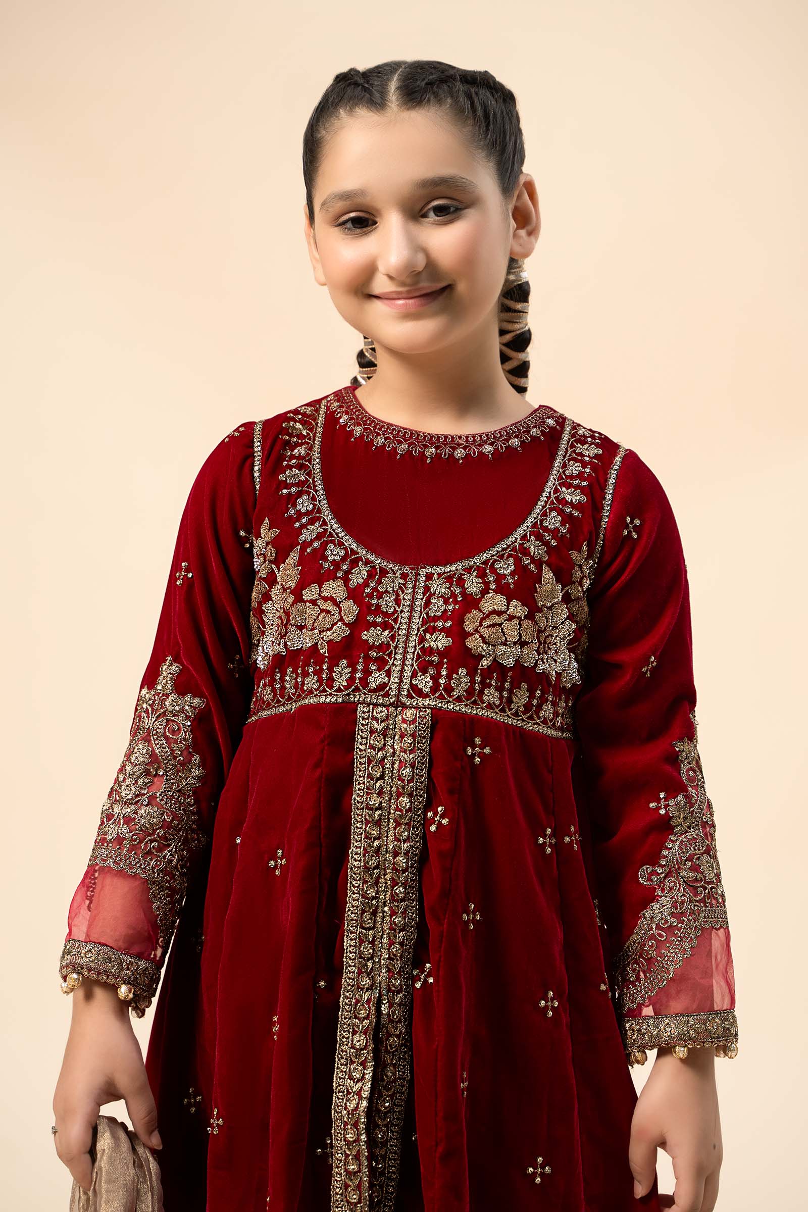 Maria B | 3 Piece Embroidered Velvet Suit | MKS-W24-40 - Libasekhas