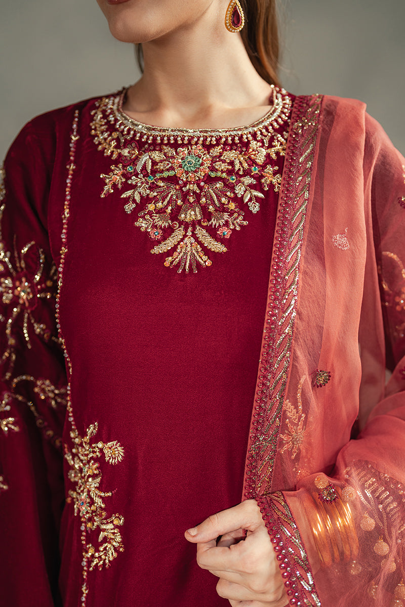 Mushq | Pret De Velours | VOILA - House Of Anaya