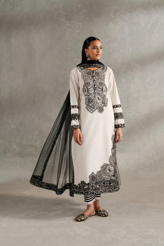 Maryum N Maria | Achromatic Volume 3 | SIENNA - MS50417