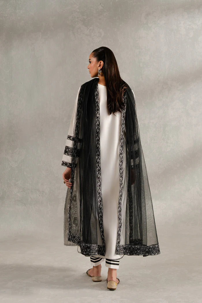 Maryum N Maria | Achromatic Volume 3 | SIENNA - MS50417
