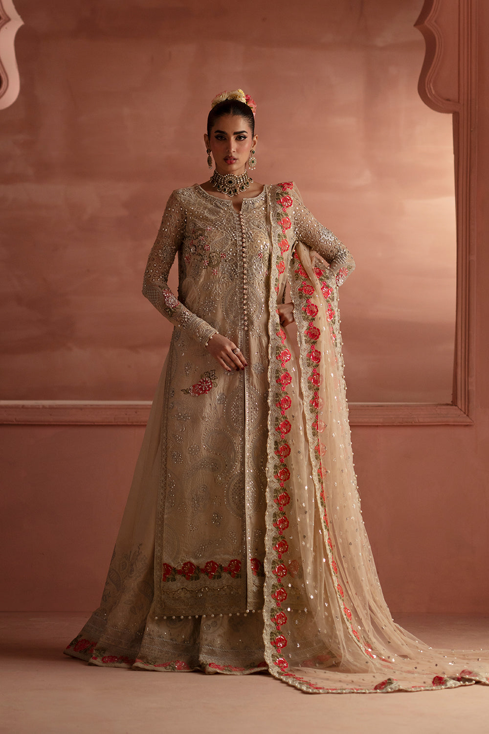 Maryum N Maria | Wedding Edit | ENGAGEMENT HUES — MSS5903