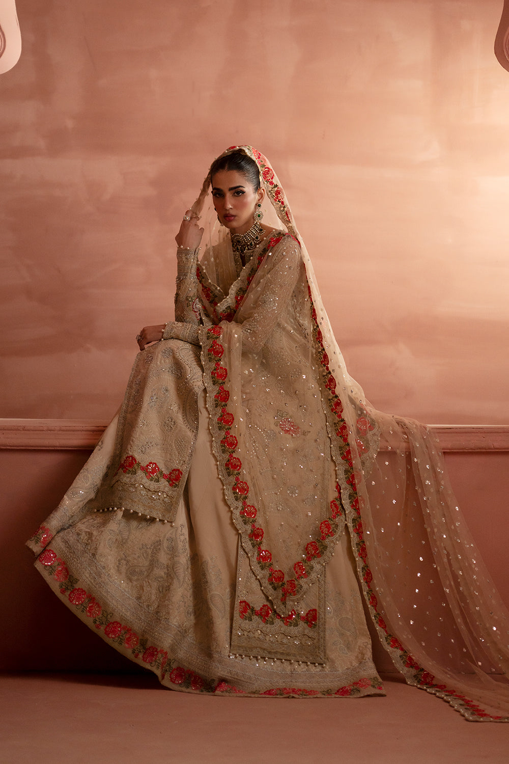 Maryum N Maria | Wedding Edit | ENGAGEMENT HUES — MSS5903