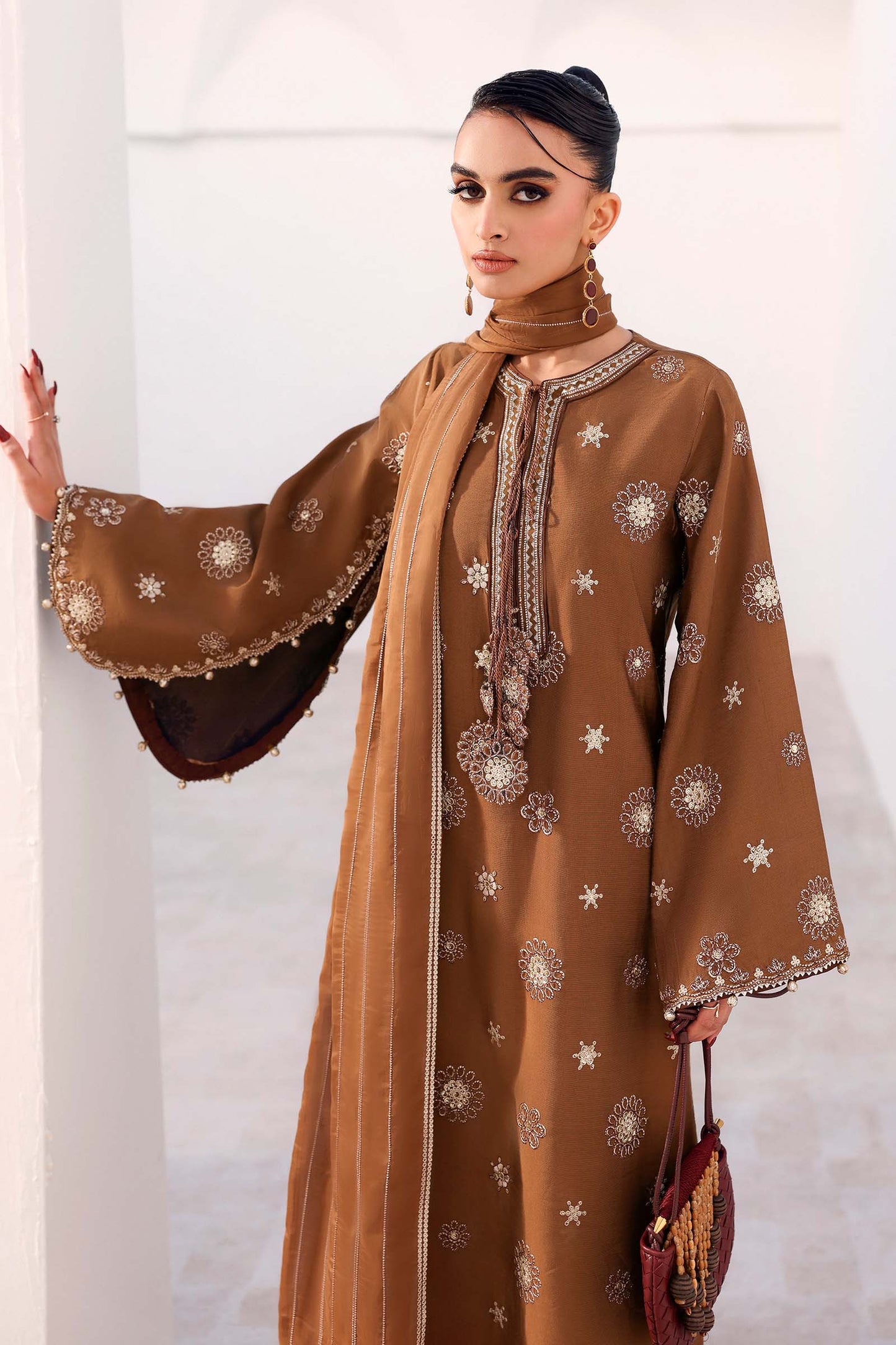 Maria B | Eid Collection 26 | 3 Piece Embroidered Tissue Staple Suit