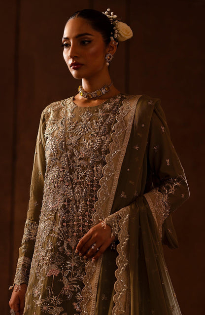 Emaan Adeel | Casabella Wedding Formals | LIORA