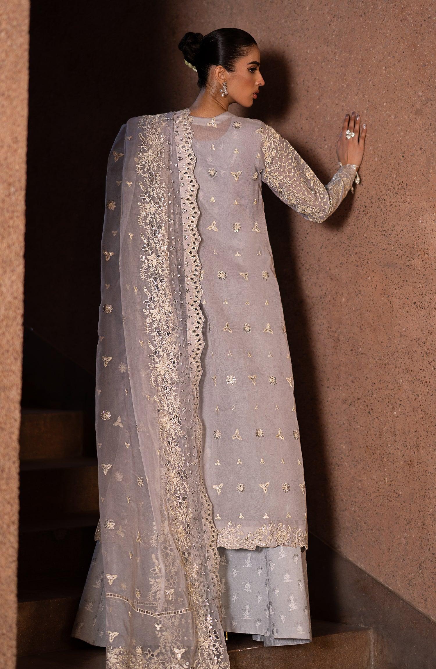 Emaan Adeel | Casabella Wedding Formals | MARINA