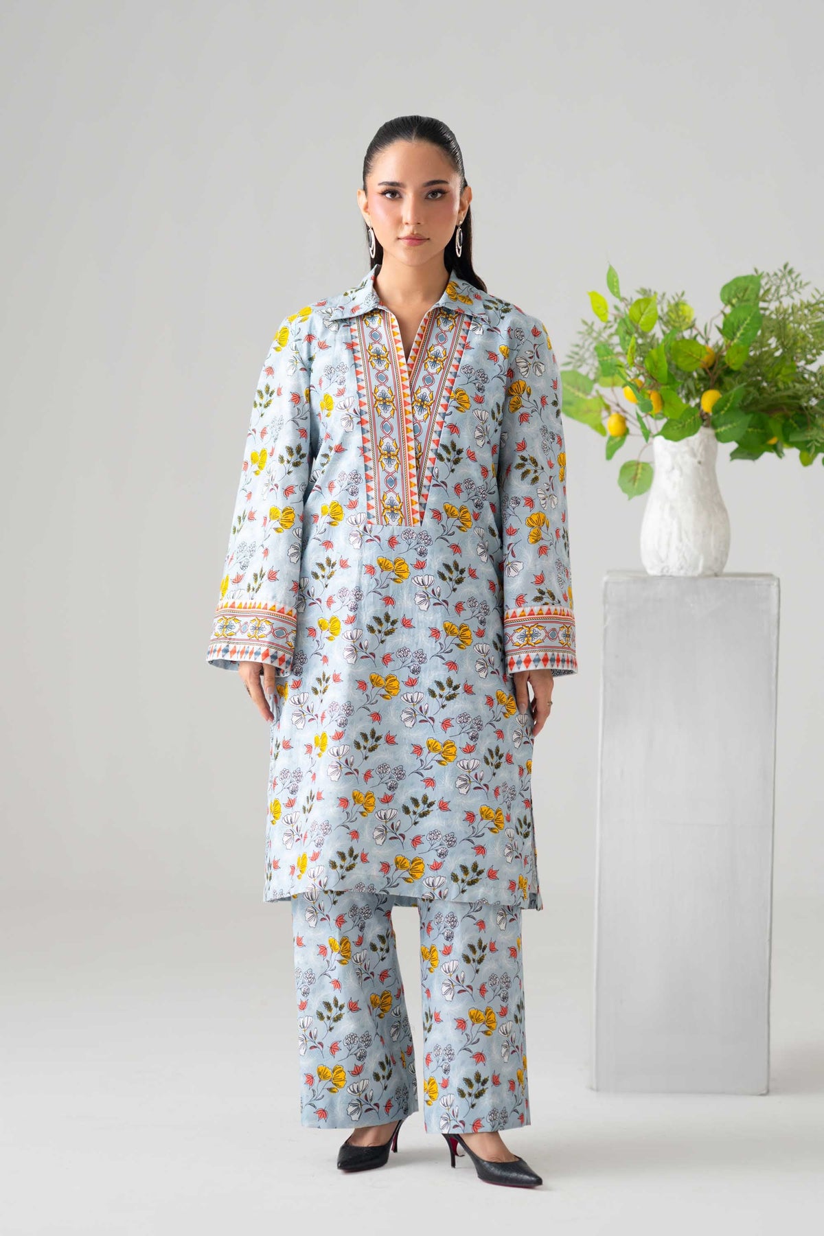 Akbar Aslam | Digital Print Lawn | Nixon