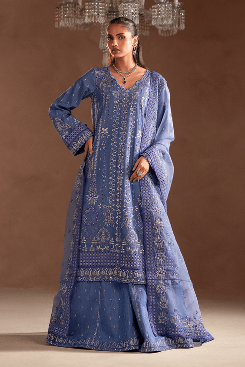 Emaan Adeel | Selene Formals | LUNELLE