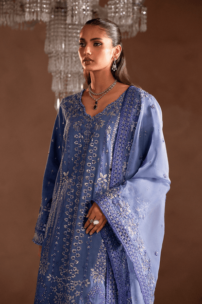 Emaan Adeel | Selene Formals | LUNELLE