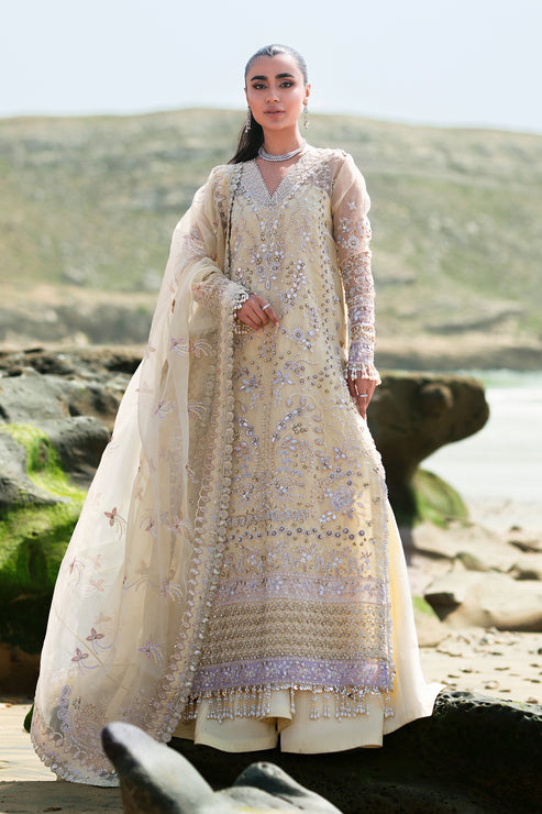 Emaan Adeel | Kamari Reveuse Wedding Formals | ELLE - House Of Anaya