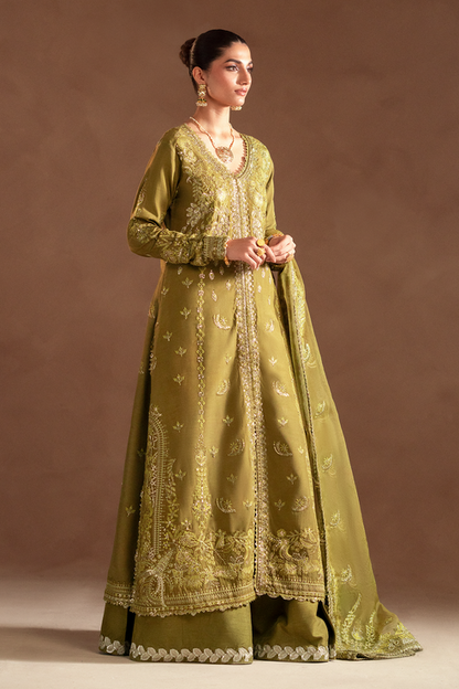 Emaan Adeel | Selene Formals | AURELIA