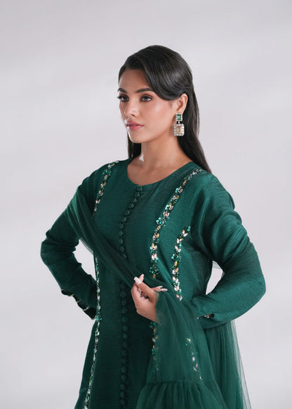 Mehak Yaqoob | Enchante The Luxe Edit | Jade