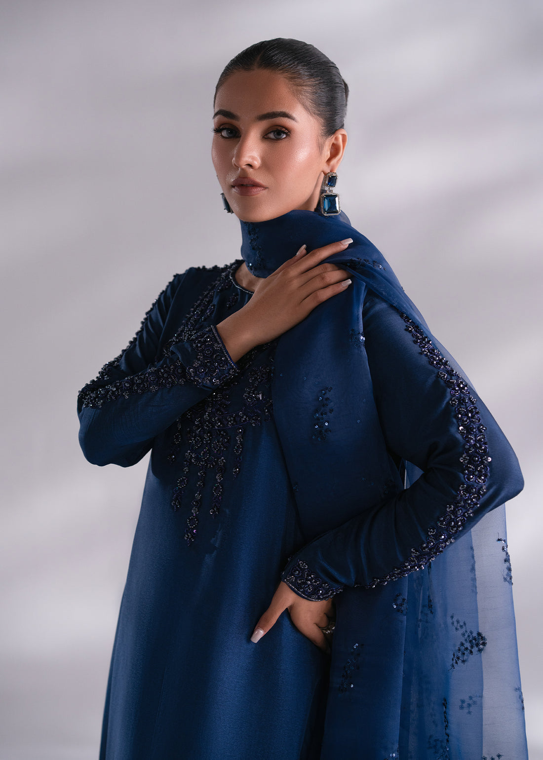 Mehak Yaqoob | Enchante The Luxe Edit | Sapphire