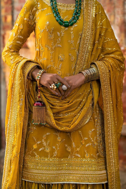 Erum Khan | Mannat Formals | Aatish - House Of Anaya