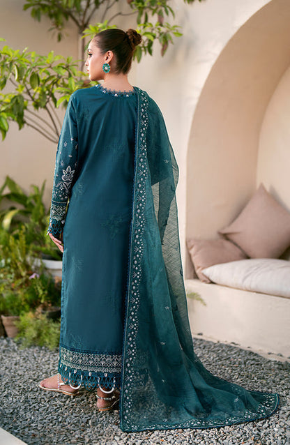 Emaan Adeel | Navaeh Luxury Pret | EDEN - House Of Anaya