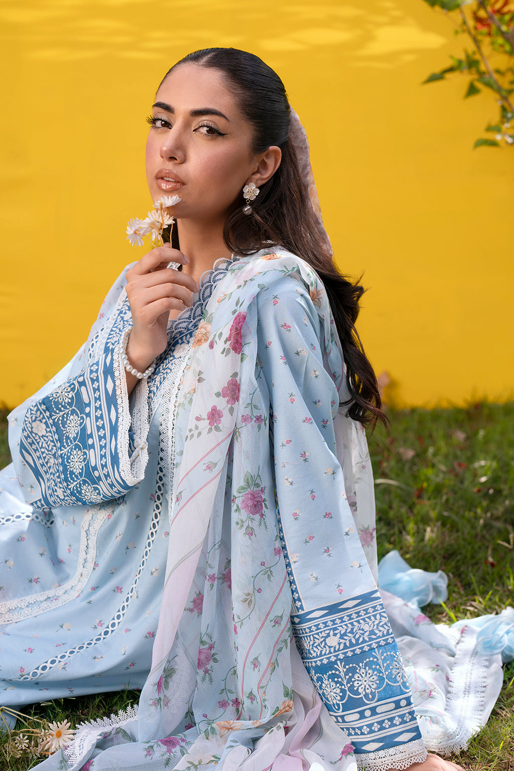 Sardinia | Cocktail Luxury Lawn | BLUEBELLS - House Of Anaya