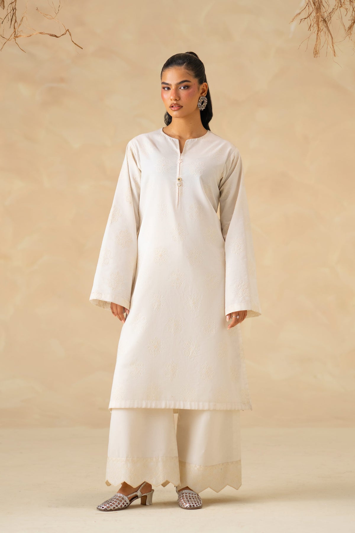 Akbar Aslam | Pret Lawn | Eden