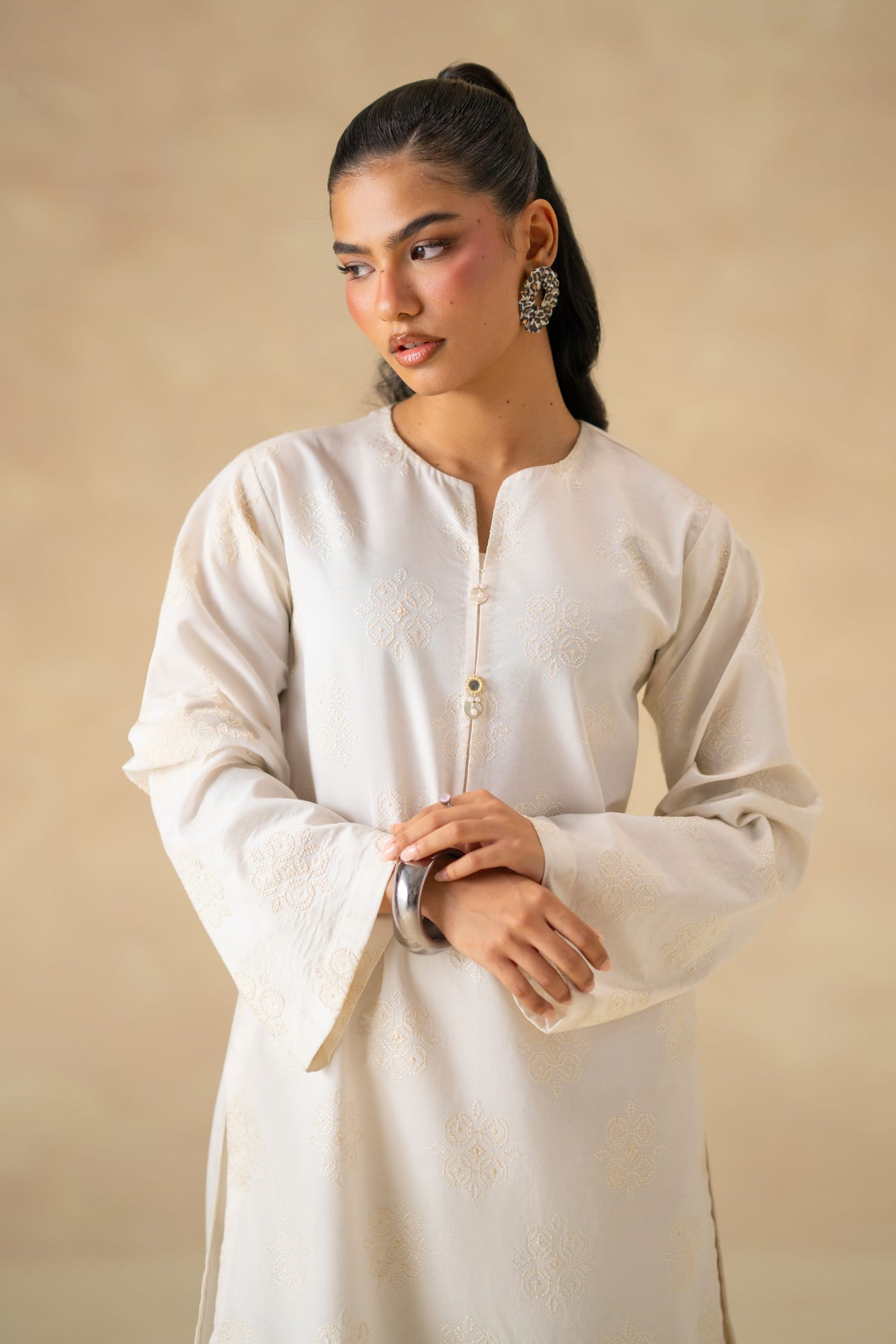 Akbar Aslam | Pret Lawn | Eden