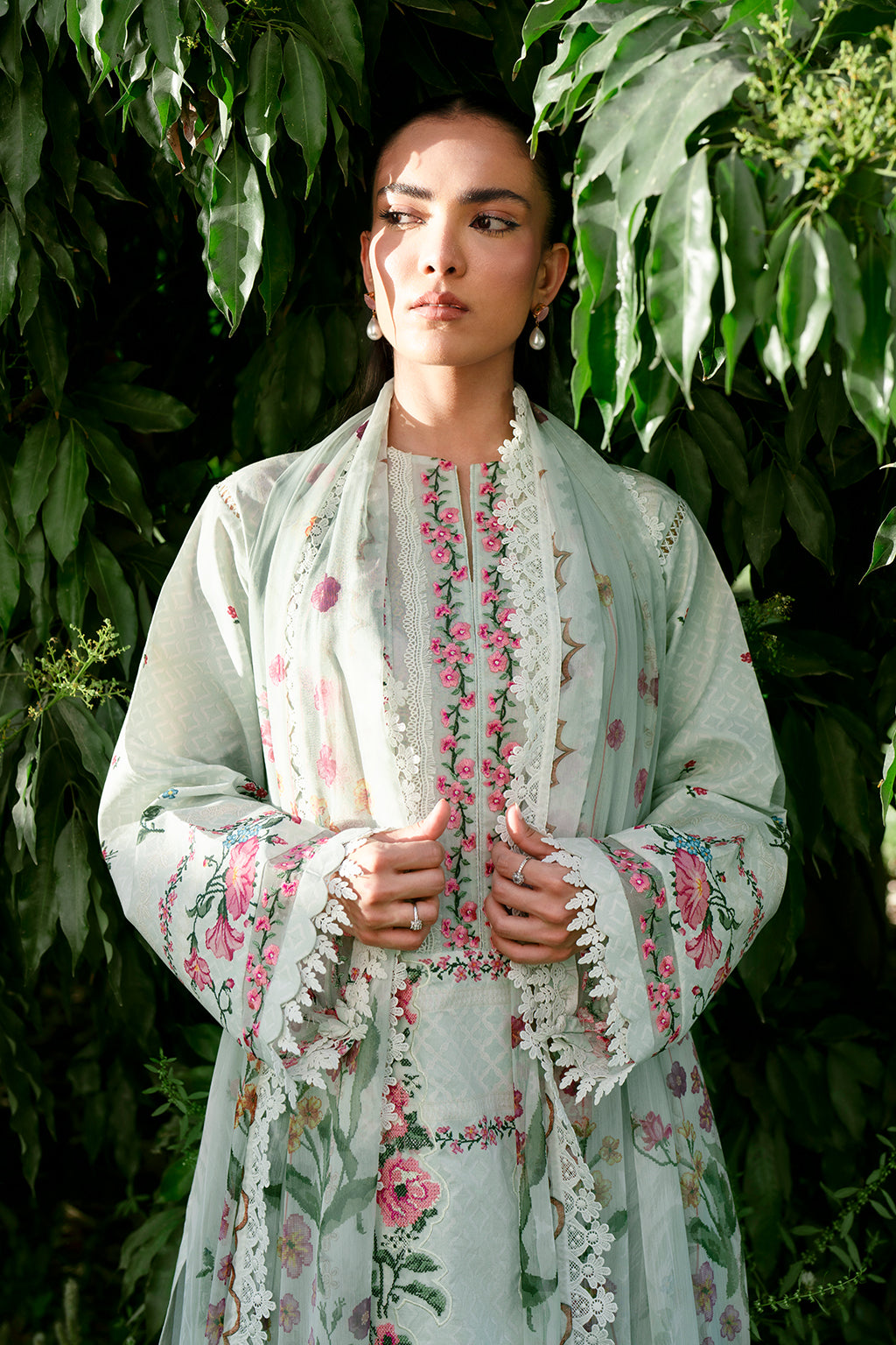 Sardinia | Cocktail Luxury Lawn | ROSA - House Of Anaya