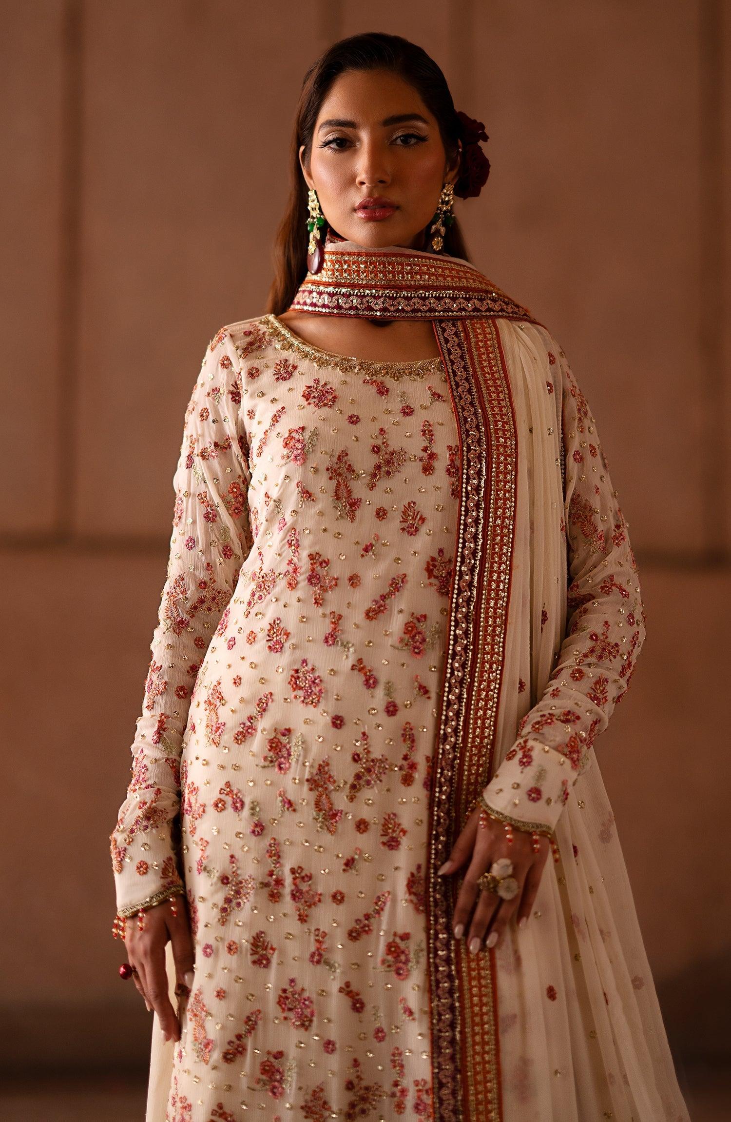 Emaan Adeel | Casabella Wedding Formals | CLOVERA