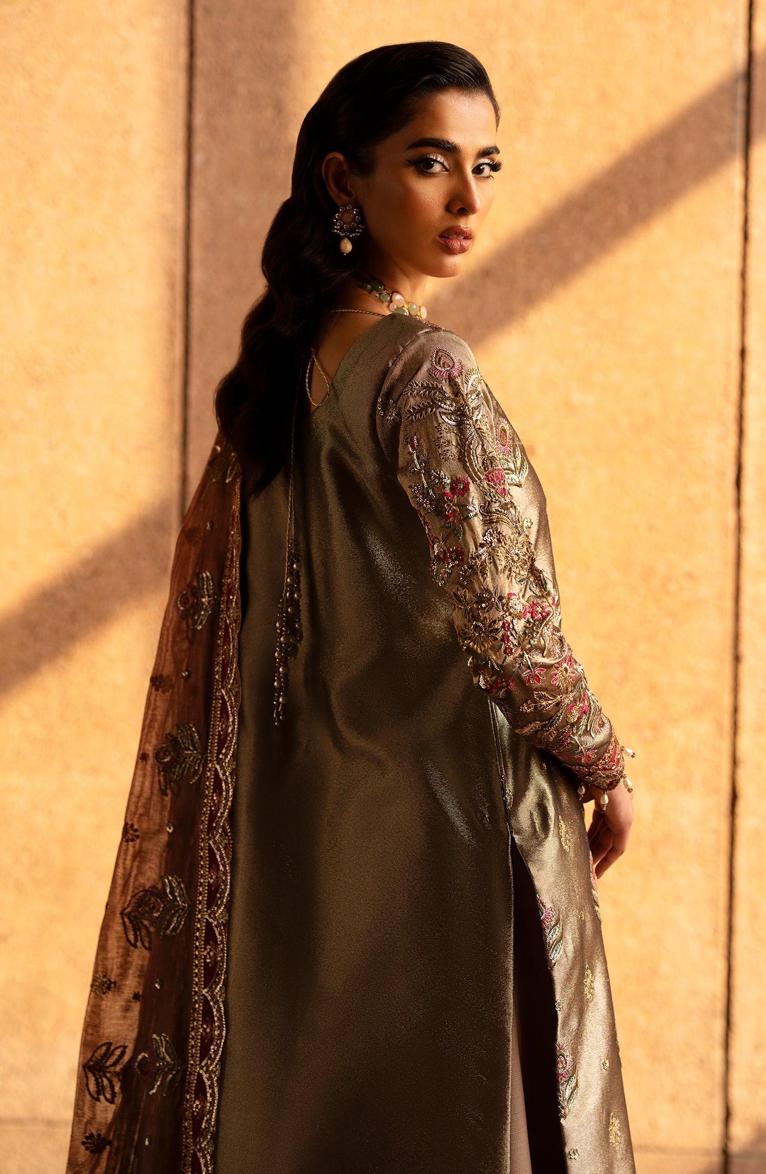 Emaan Adeel | Casabella Wedding Formals | FELISA